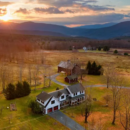 West Settlement Ranch By Avantstay Hudson Valley Escape Firepit Patio Yard